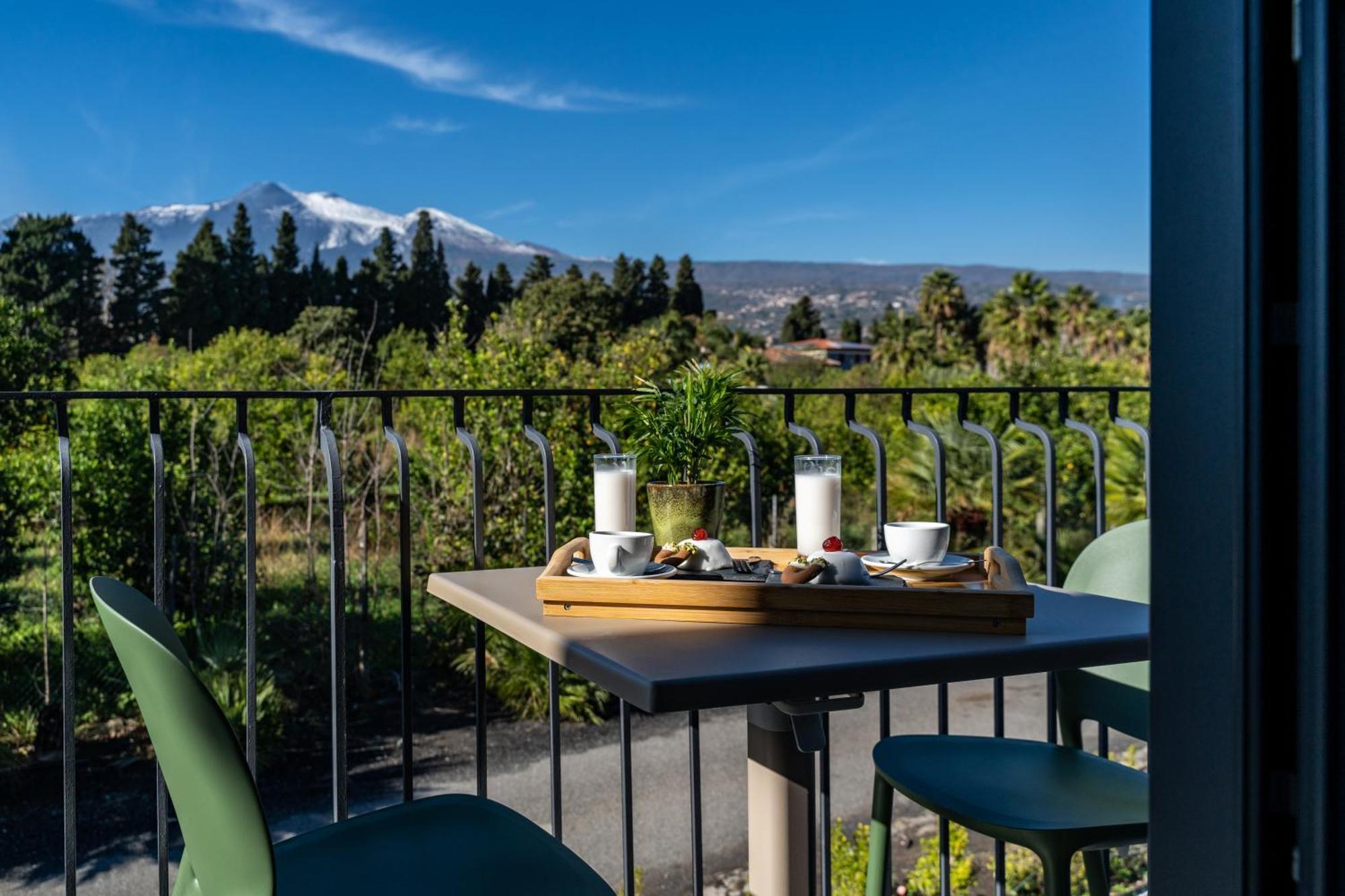 Virdamuri - Etna Country Resort Giarre Eksteriør billede